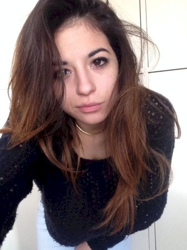 Site de rencontre discrète : Annonce erotique pour plan chaud ! Belle coquine cherche son coquin sur la Loire pour du plan sexe