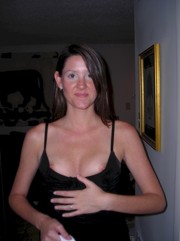 Site de rencontre discrète : Annonce erotique pour plan chaud ! Chienne sexy très classe recherche un gars seul