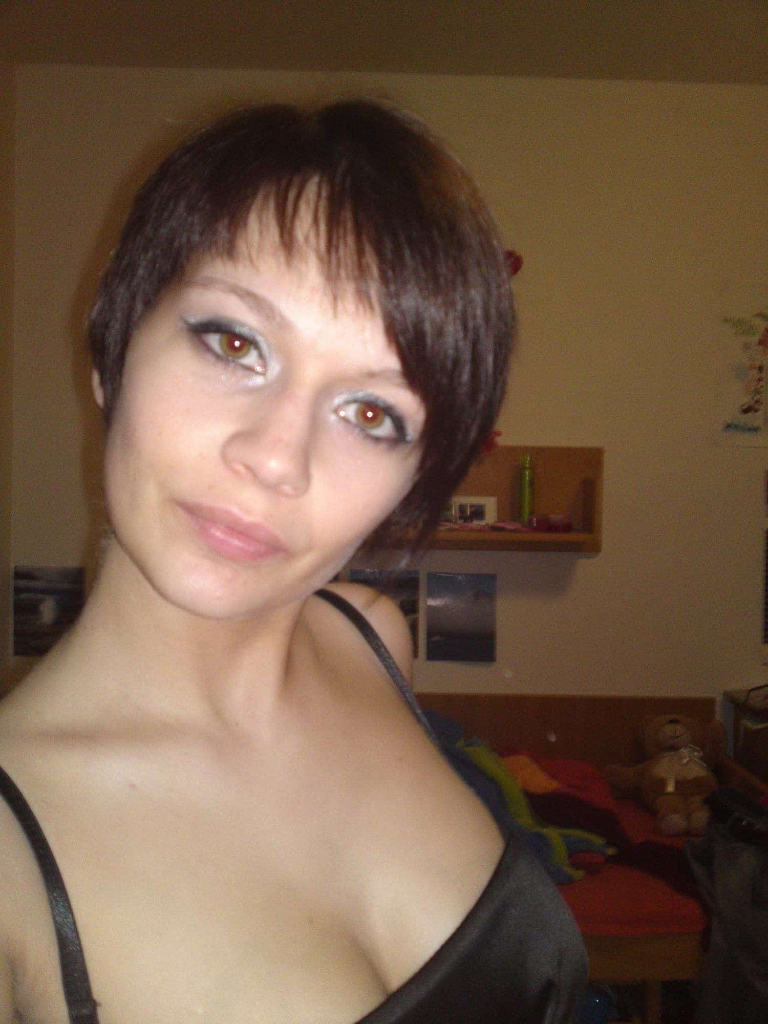 Site de rencontre discrète : Annonce erotique pour plan chaud ! Passez un plan cul avec une coquine sexy